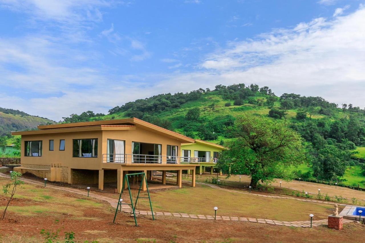 Stayvista'S Shivom Villa 2 - A Serene Escape With Views Of The Valley And Lake Lonavala Exterior photo
